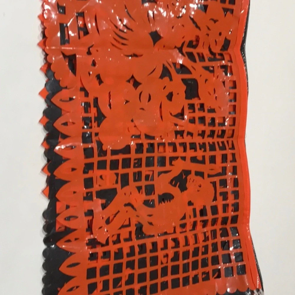 ☀️☀️8 Plastic Day of the Dead Theme String Connected Banners, 19”x 13” ea…